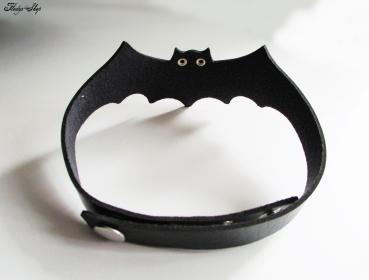 Halsband "black Bat Collar"