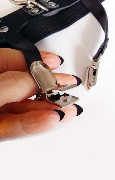 Strumpfband mit Ring