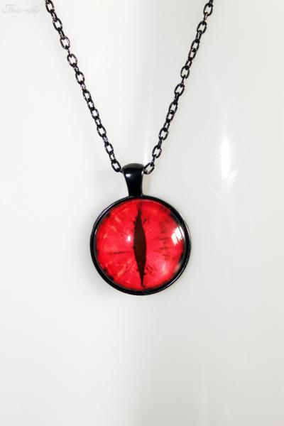 Schwarze Kette "Red Beast" Drachenauge