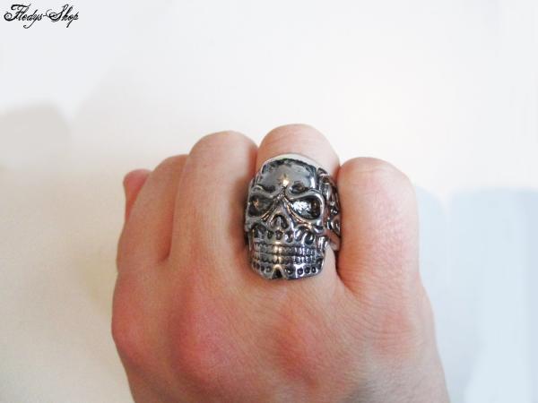 Herrenring Skull Power Silber