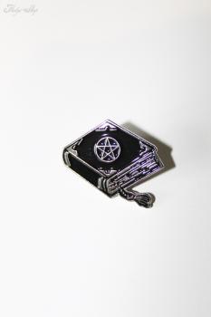 Anstecker Pin "Pentagram Book" Brosche